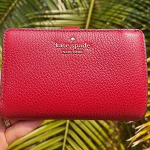 Kate Spade Leila Medium Compact Bifold Red Currant Wallet WLR00394 NWT $189 FS